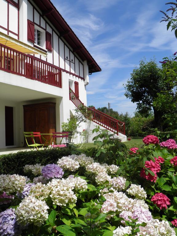 Chambres D'Hotes Haitz Ondo Hasparren Zewnętrze zdjęcie